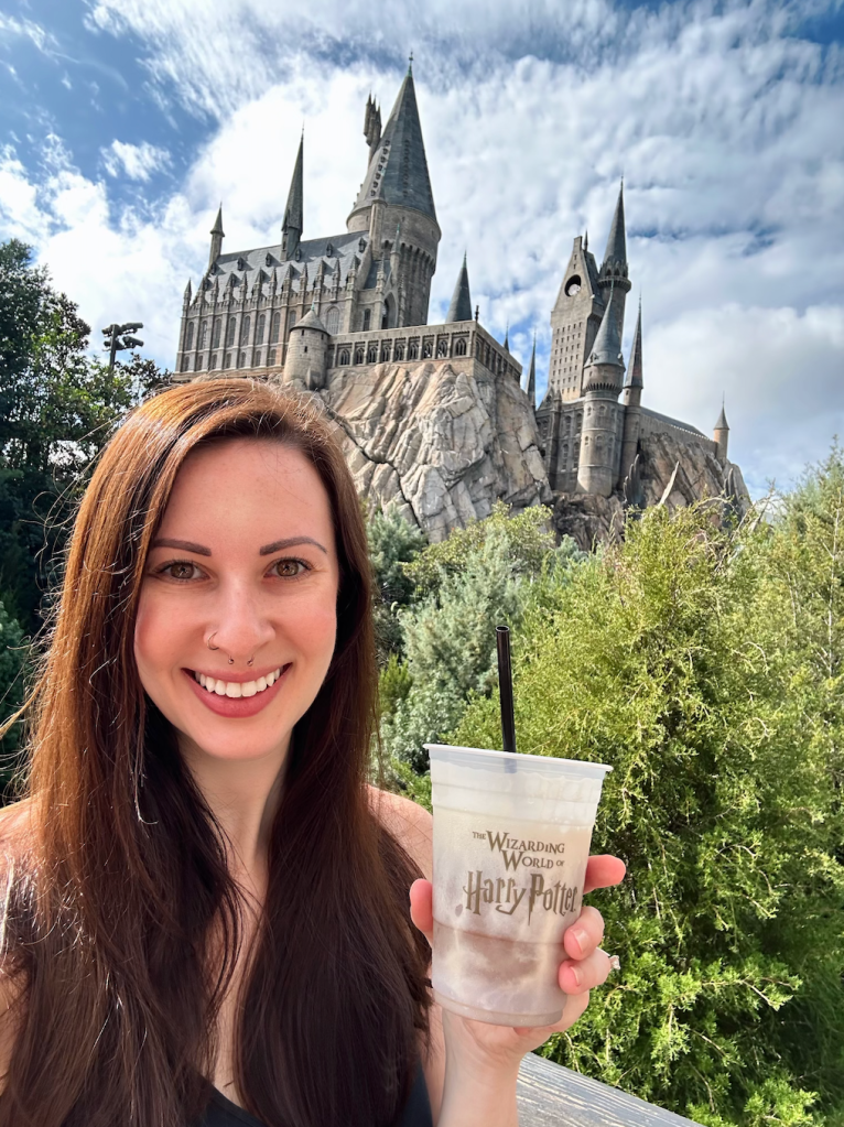 Lydia Pert at Universal Studios